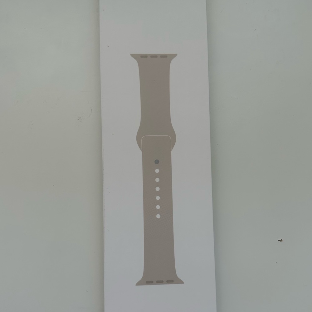 Apple Watch Starlight Sport Band 41mm New With Tags in Box Unopened